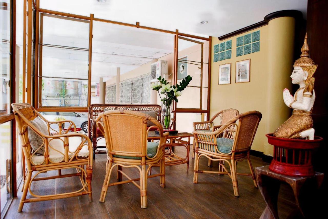 People Place Classic Hotel Sha Extra Plus Chiang Mai Exteriör bild