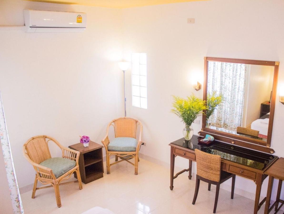 People Place Classic Hotel Sha Extra Plus Chiang Mai Exteriör bild