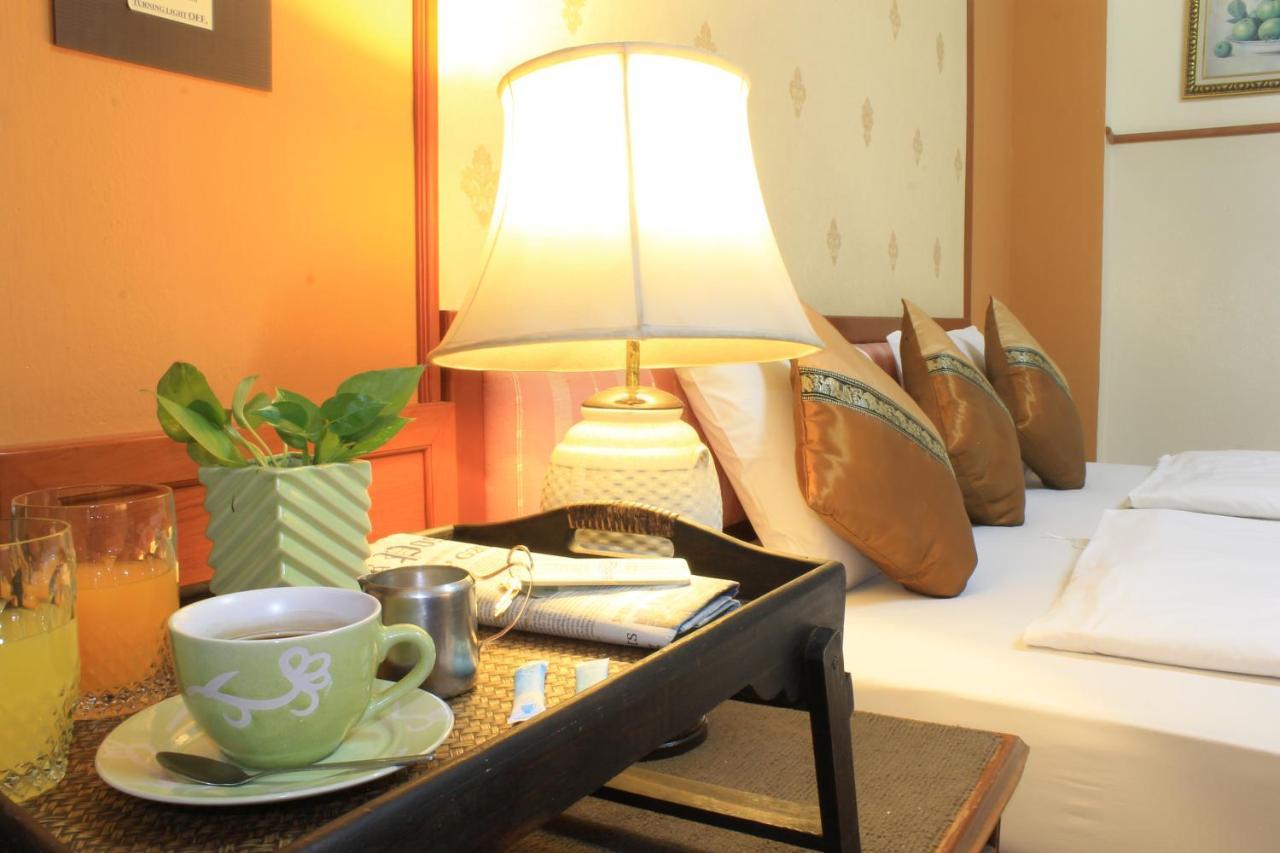 People Place Classic Hotel Sha Extra Plus Chiang Mai Exteriör bild