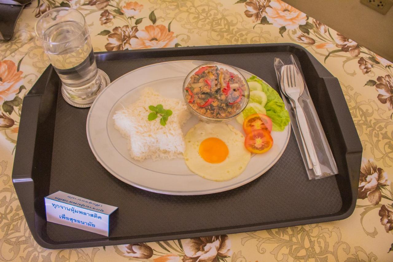 People Place Classic Hotel Sha Extra Plus Chiang Mai Exteriör bild